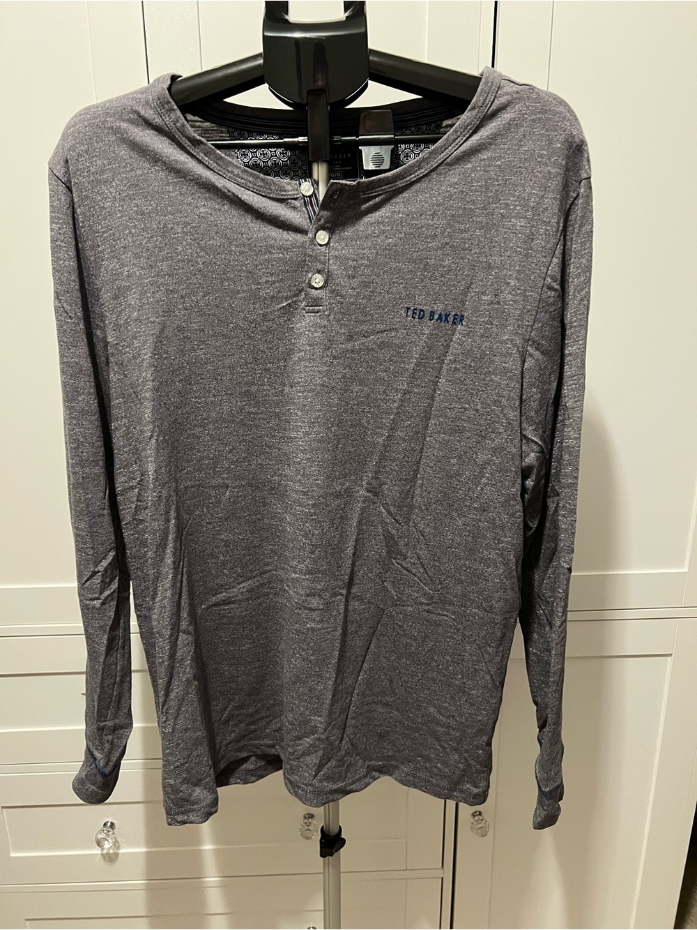 Ted Baker London Men's Long-Sleeve Henley in Heather Charcoal